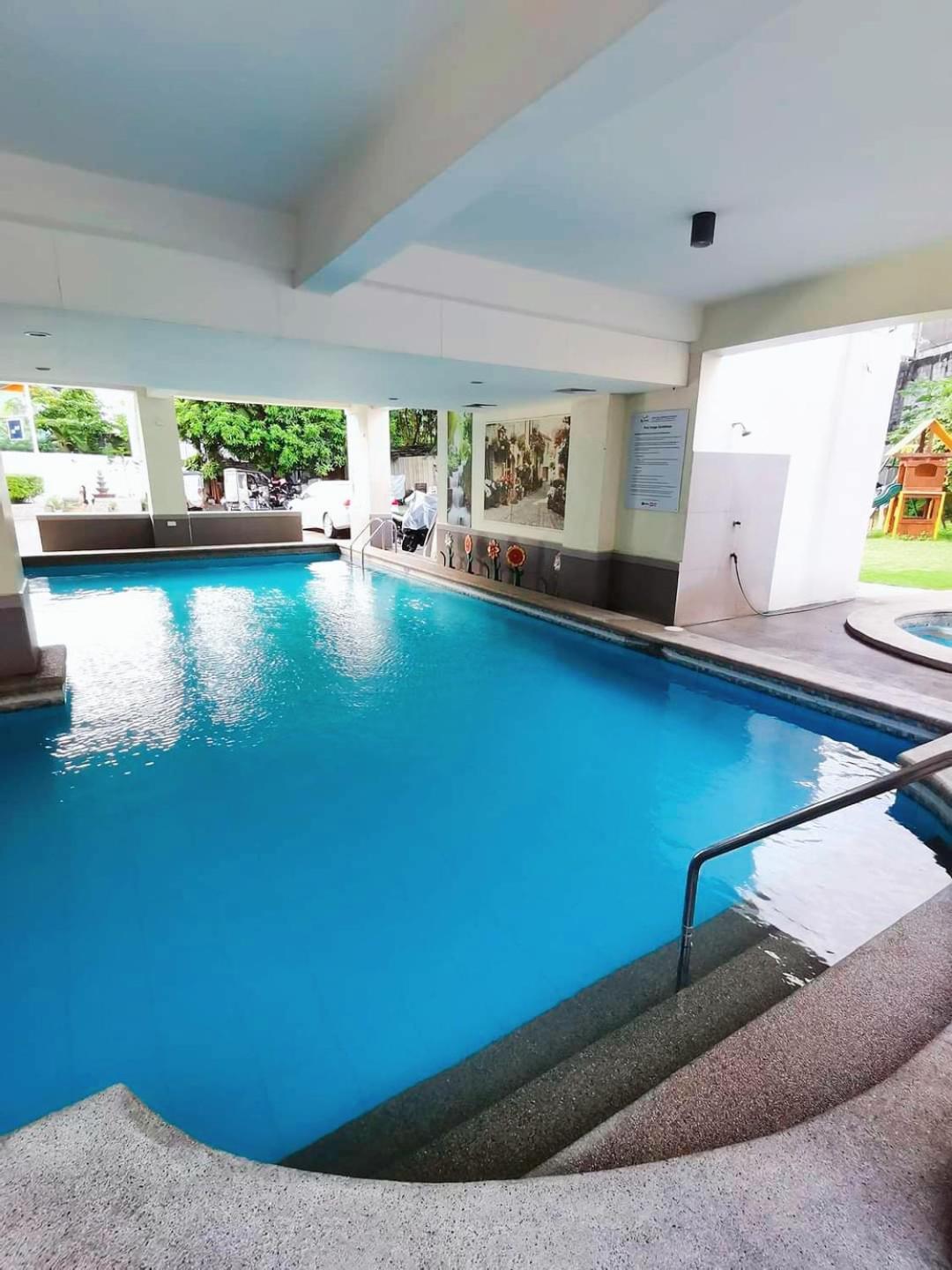 Paradise Realm Condotel Paranaque City 外观 照片